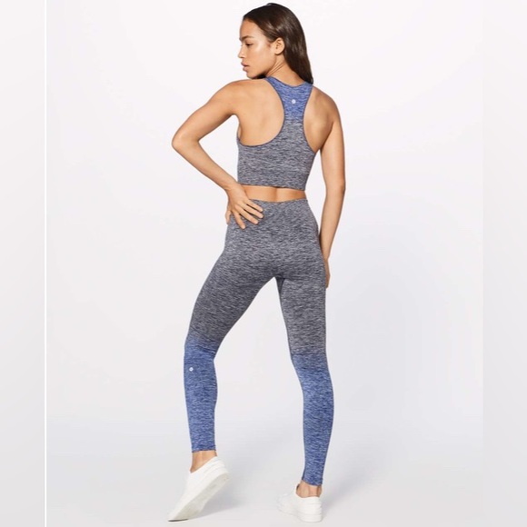 Lululemon Balance & Resist 7/8 Tight (25")
Midnight Navy / White / Psychic - Picture 2 of 9
